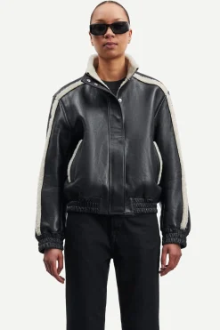 MEADOW BOMBER 15008