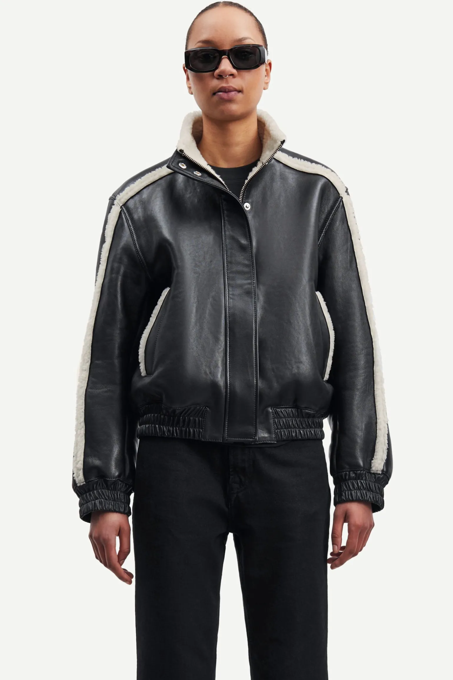 MEADOW BOMBER 15008