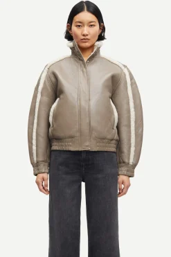 MEADOW BOMBER 15008