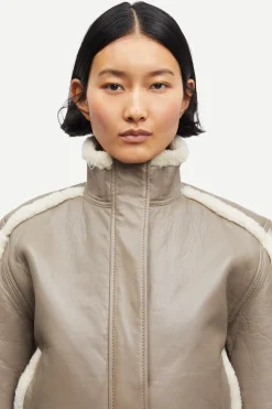 MEADOW BOMBER 15008