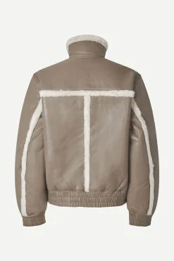 MEADOW BOMBER 15008