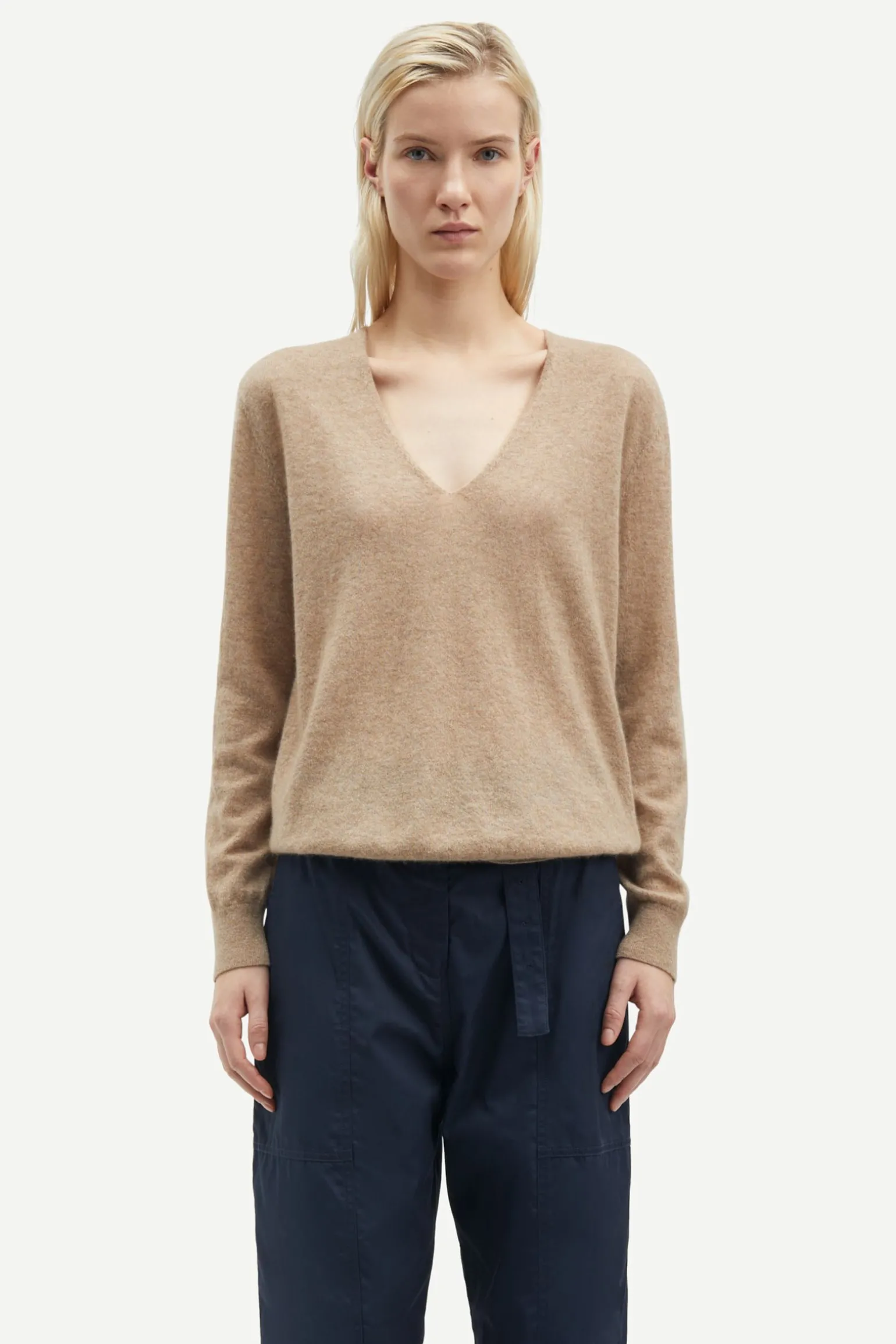 SALOREA V-NECK SWEATER 15336