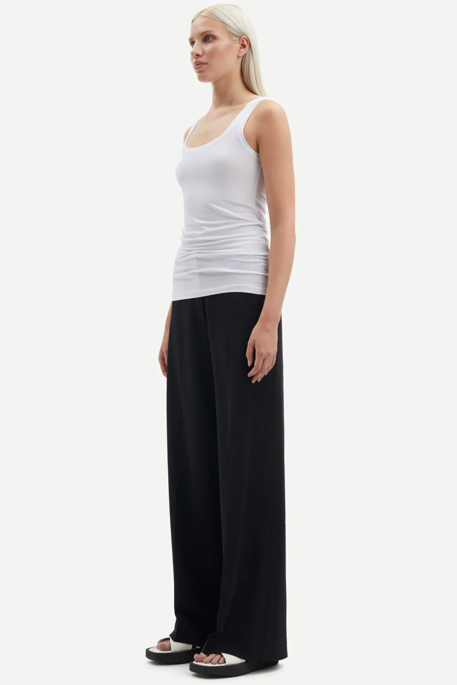SUE SOLID 265